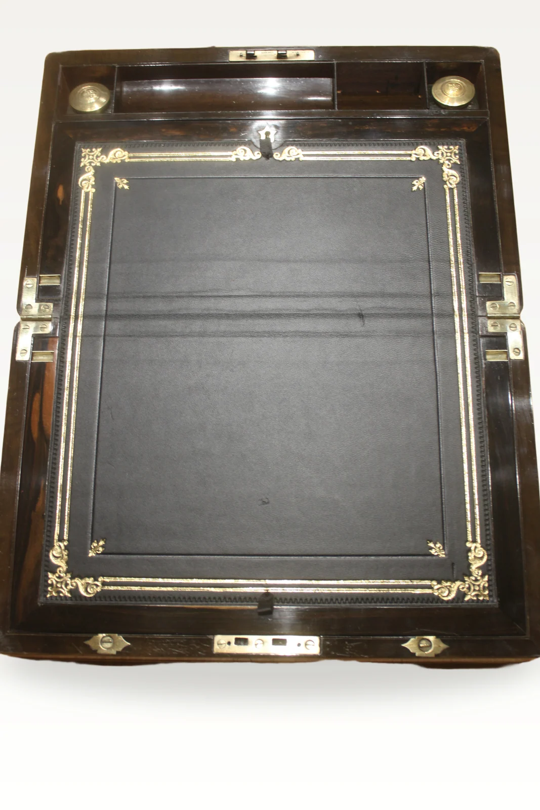 Victorian figured walnut writing slope with Bramah lock and keys 4910 — view 14