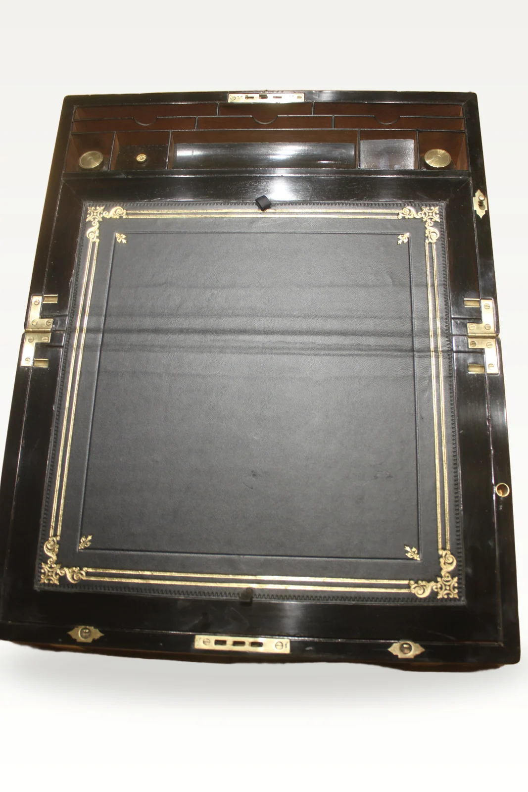 A large and impressive figured walnut and brass bound writing slope with secret — view 7