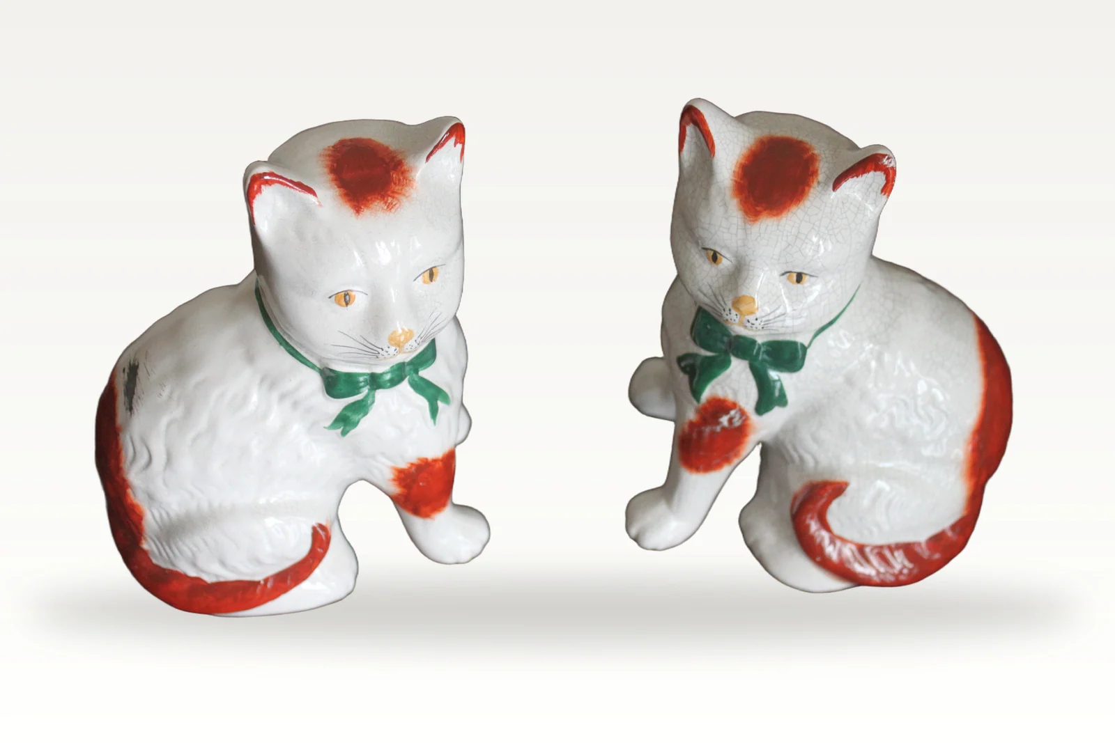 Pair of Staffordshire cats — view 3