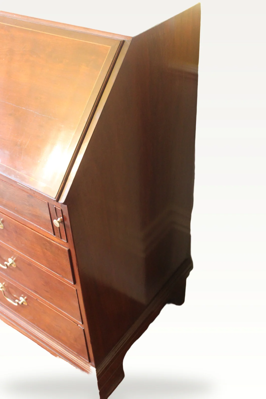 A large George III mahogany bureau with fitted interior — view 14