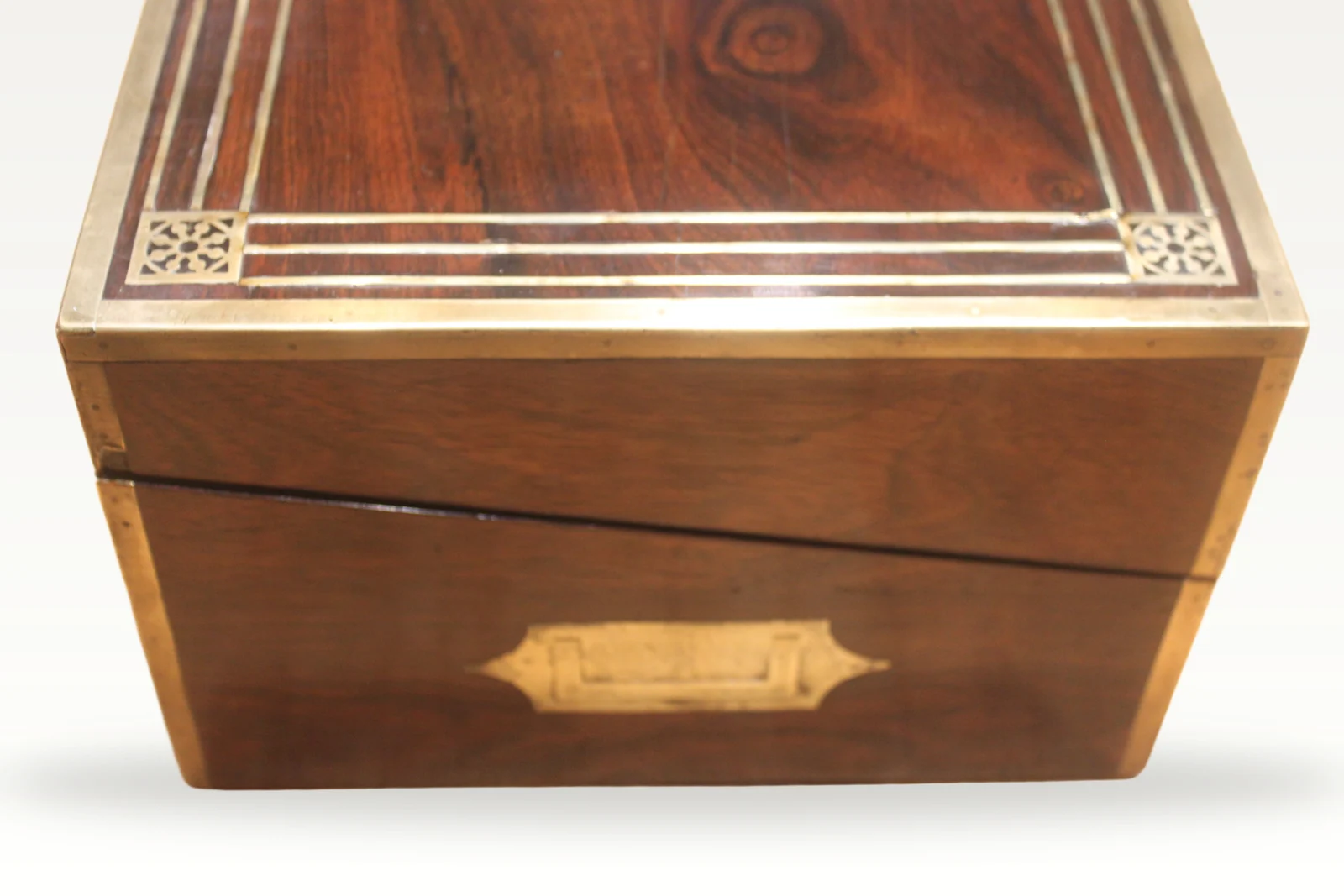 A substantial and impressive late Georgian rosewood and brass inlaid writing slo — view 2