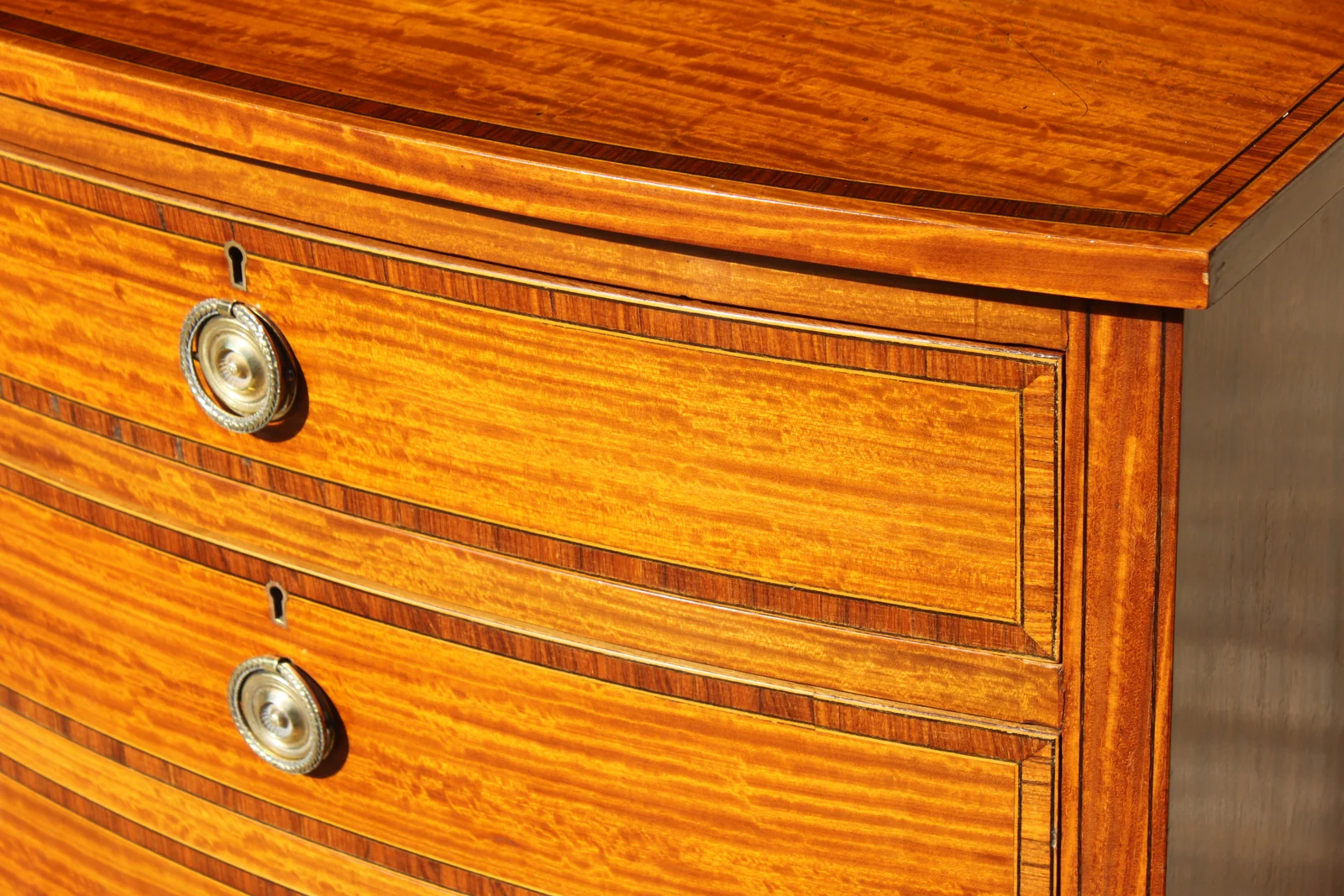 Sheraton Revival Satinwood chest — view 5
