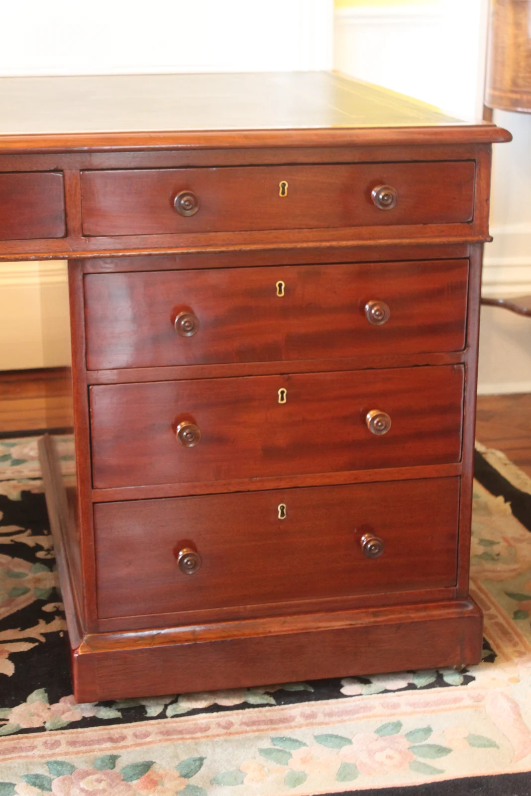 Late Georgian mahogany pedestal desk — view 4