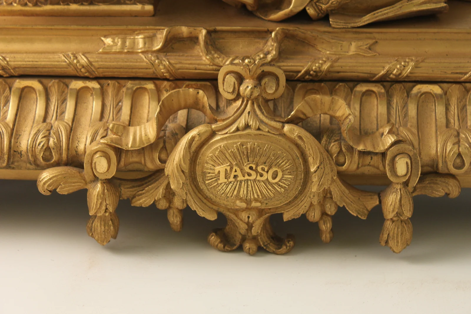 Early 19th century ormolu mantel clock — view 5