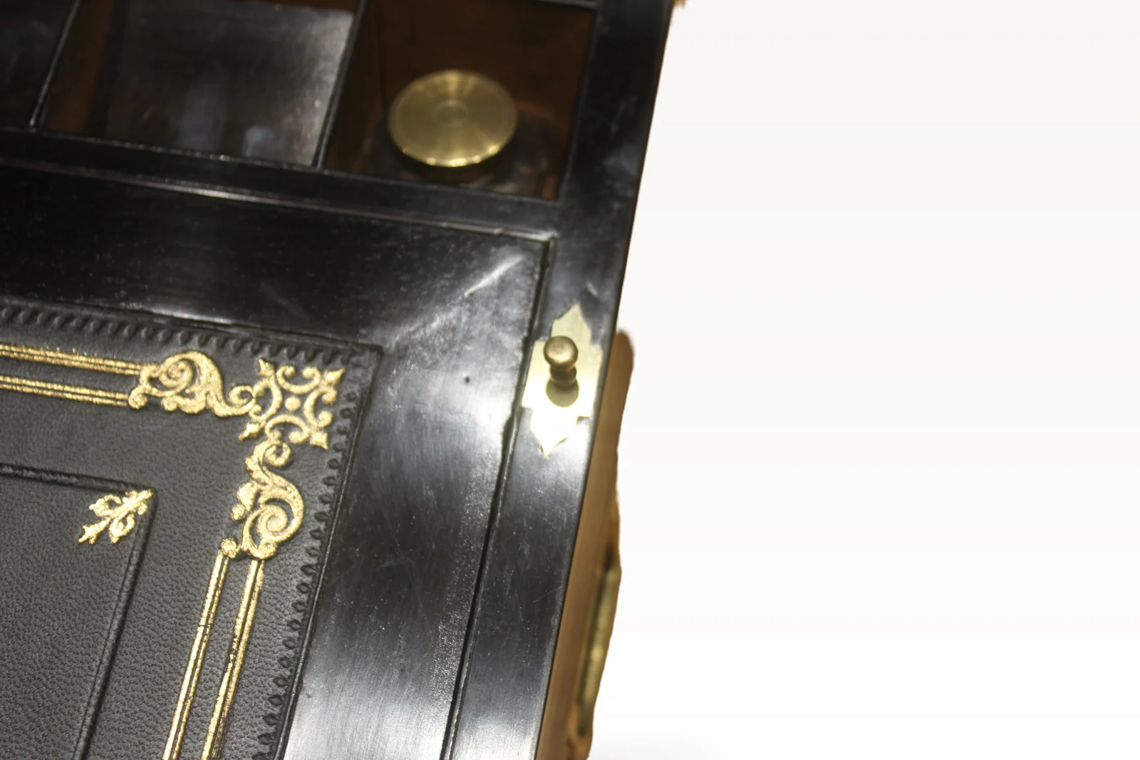 A large and impressive figured walnut and brass bound writing slope with secret — view 5