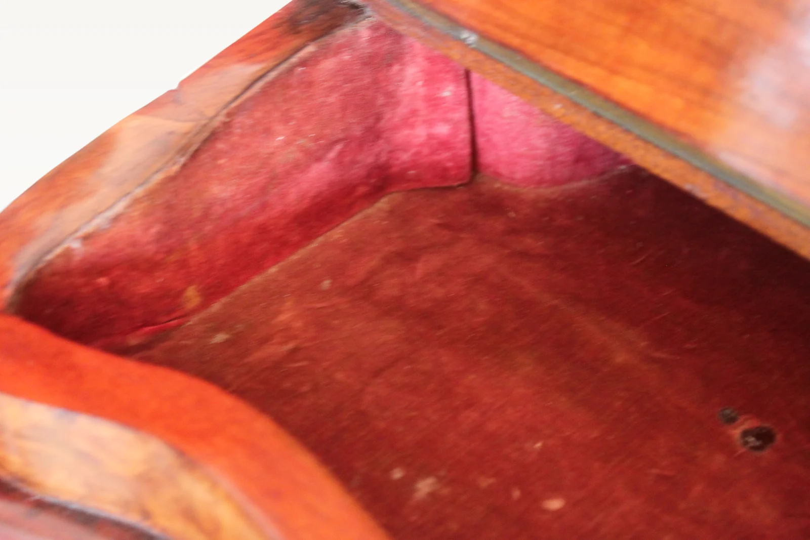 A large Victorian burr walnut toilet or dressing mirror. — view 9