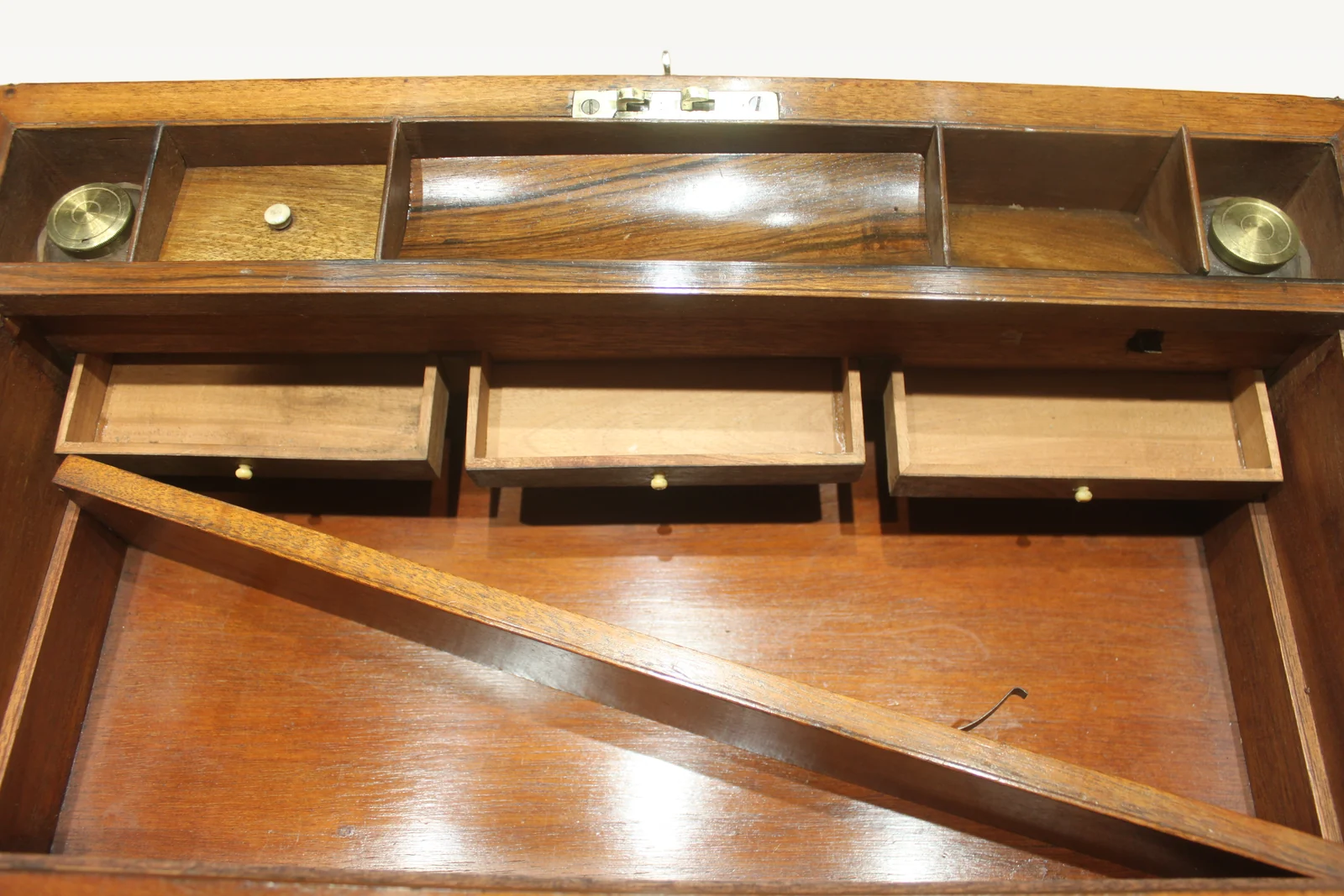 A large Victorian walnut and brass edged writing slope with secret drawers 4905 — view 15