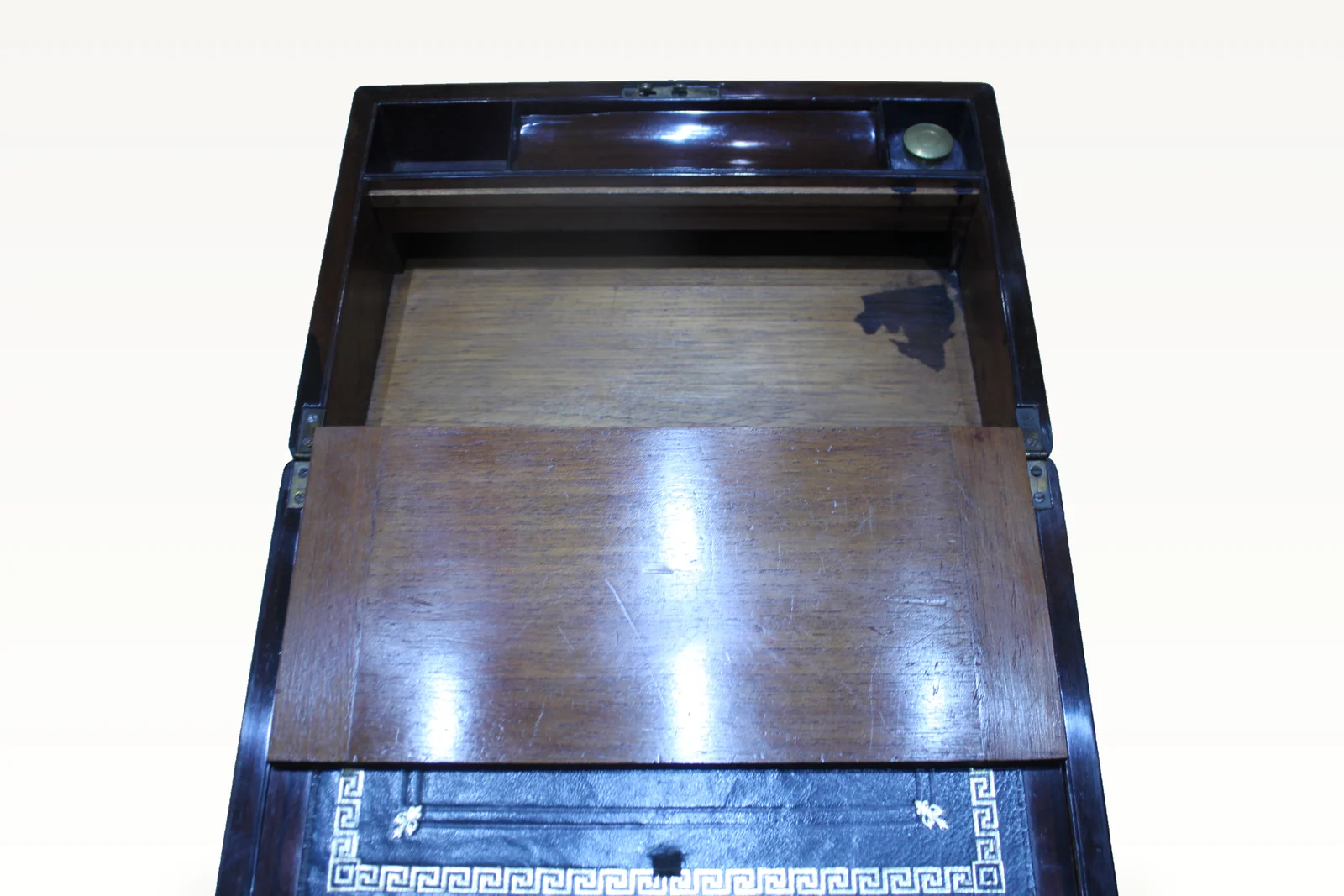 An early Victorian rosewood writing slope — view 9