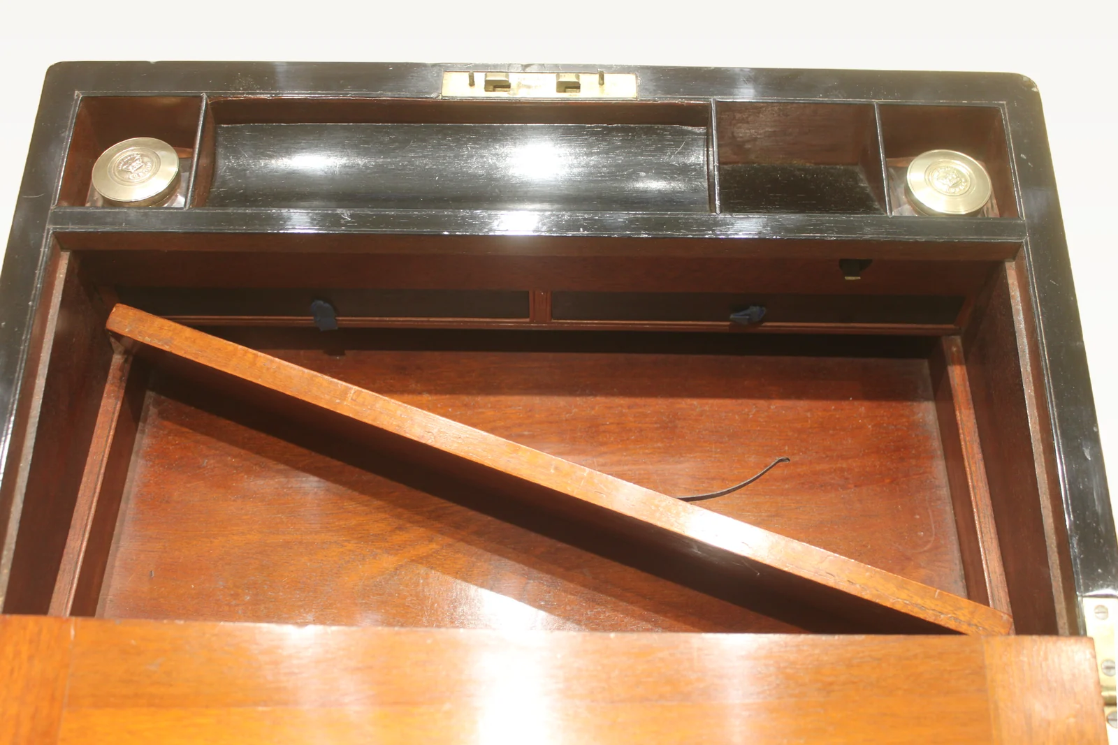 Burr walnut writing slope with secret drawers and Bramah lock — view 13