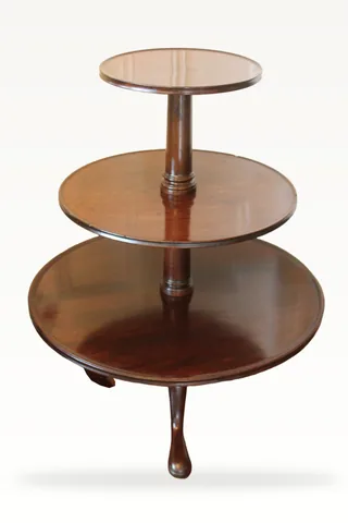 A large George III mahogany dumb waiter
